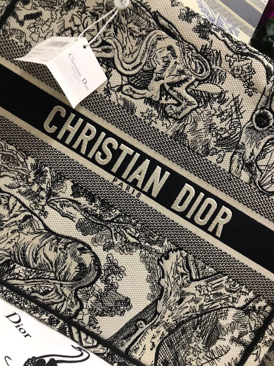 Christian Dior Blanca Tigres Tela Bordada Grande Ancho 41 vcm