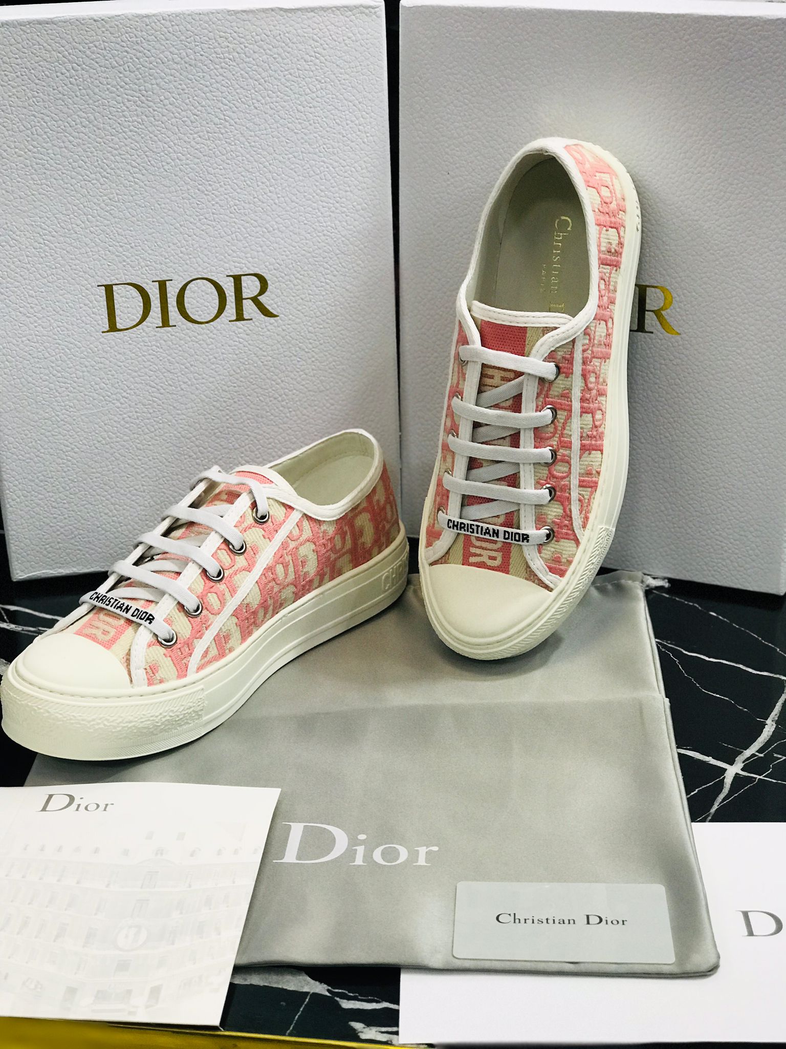 Tenis Dior