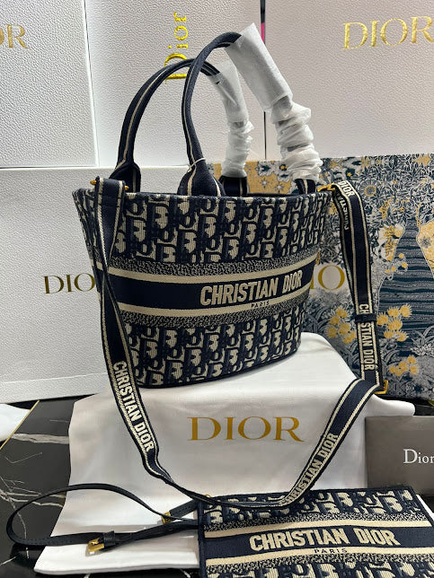 Christian Dior Azul Beige Bordada Tela