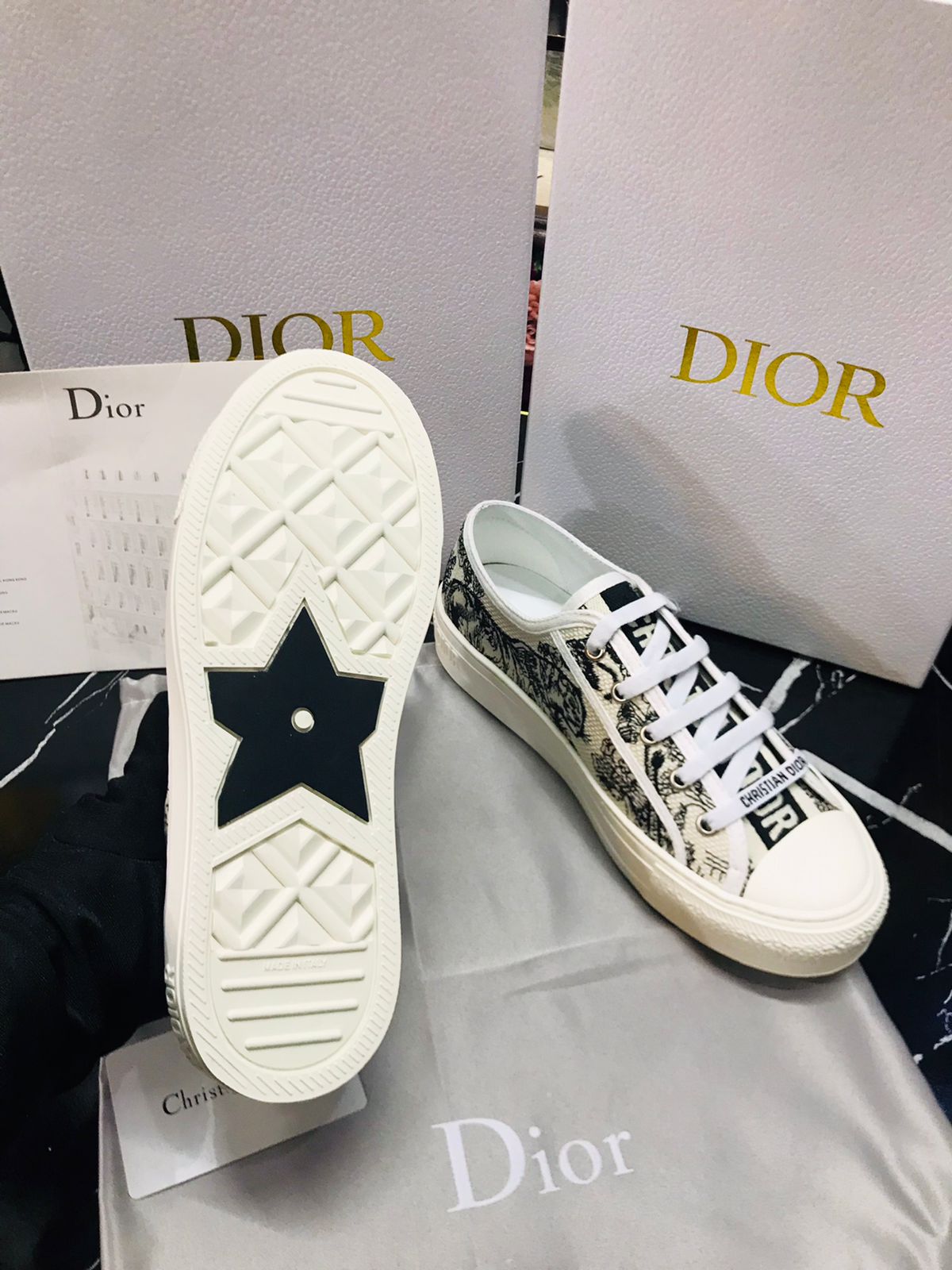 Christian Dior Tenis con bordes de tela