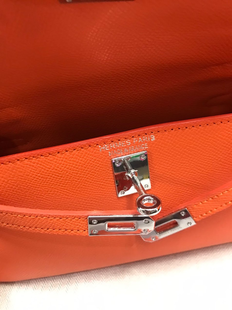 Hermes Naranja Piel