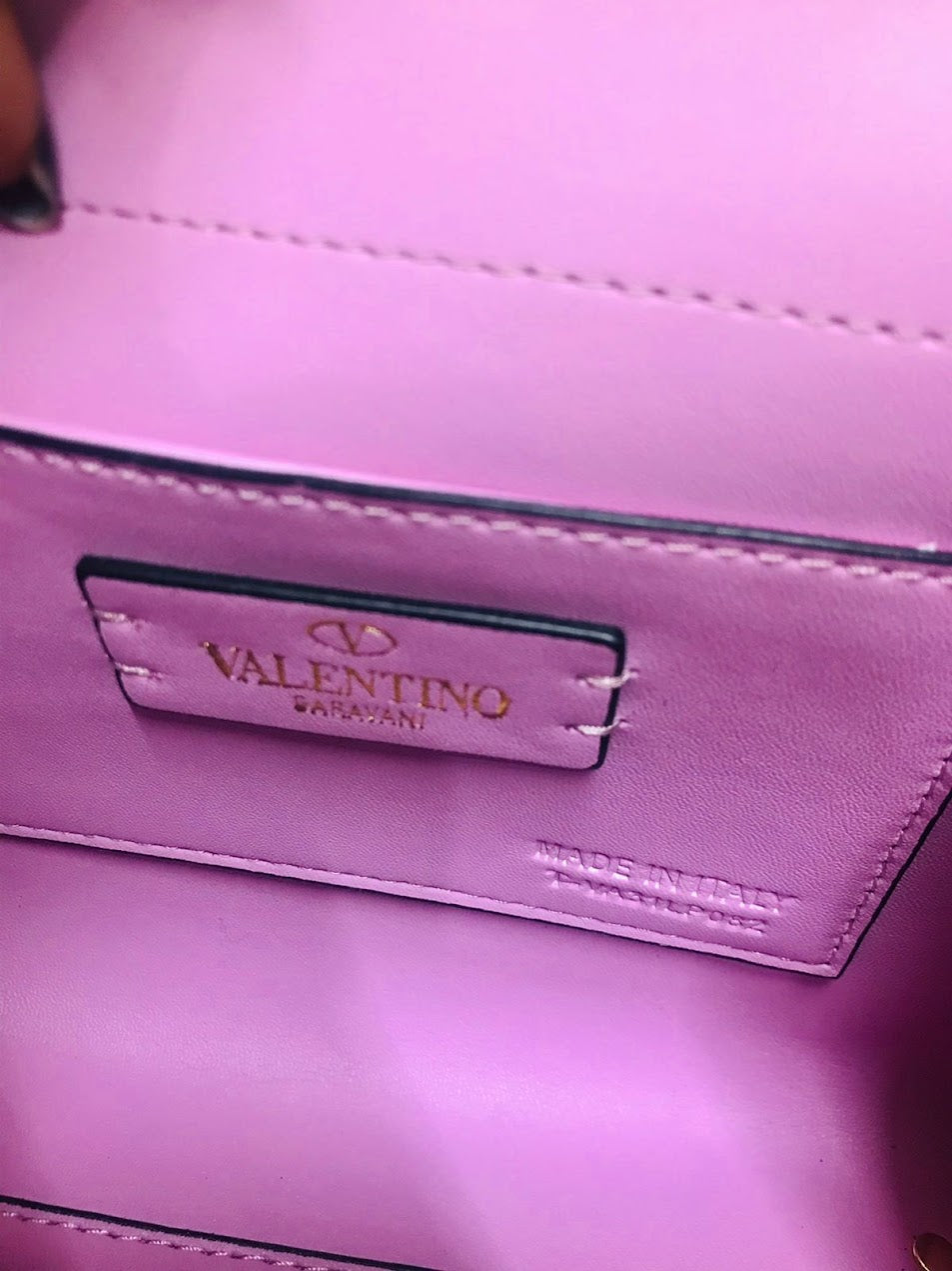 Valentino Rosa con Diamantes Piel