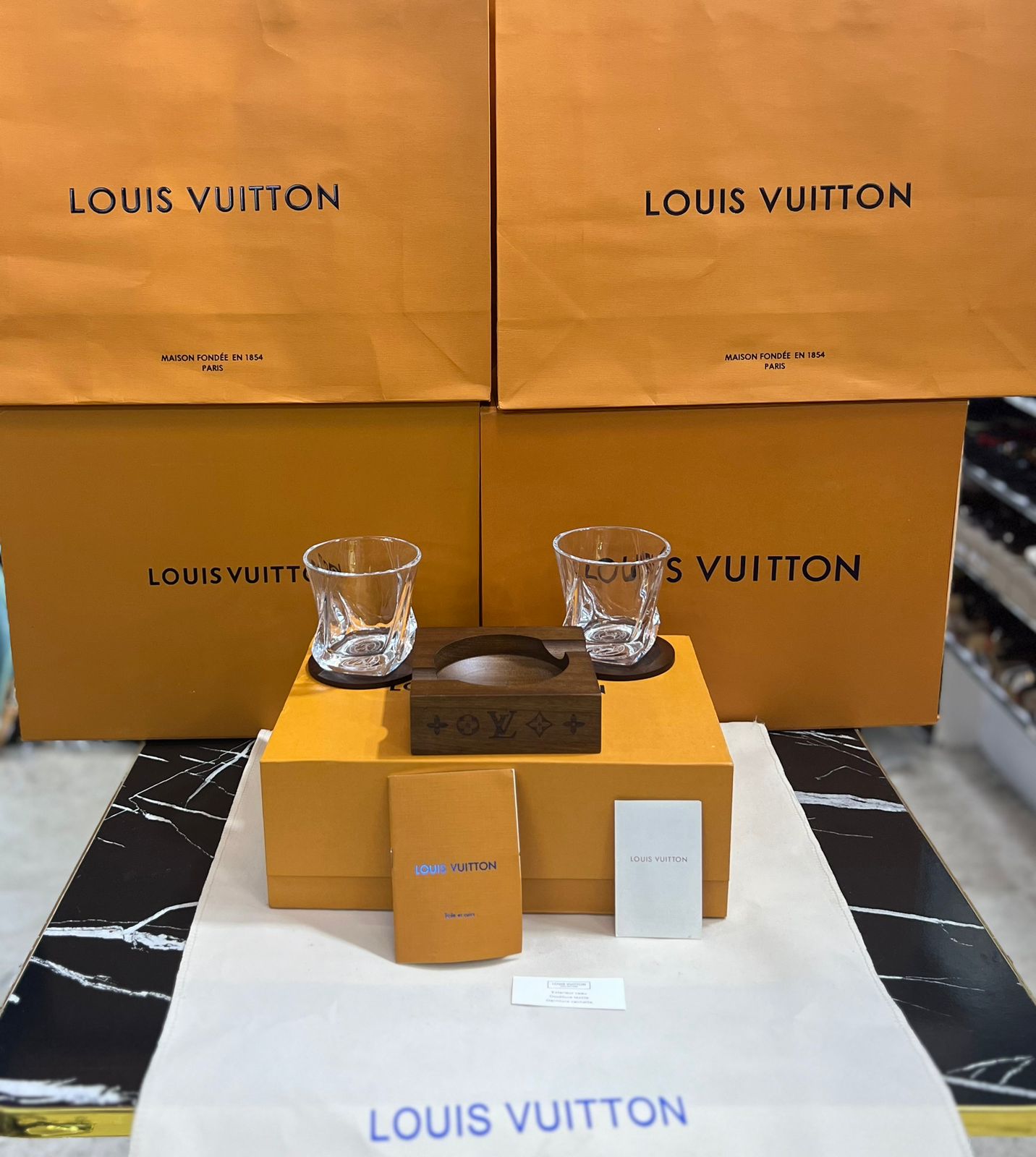 Louis Vuitton Vasos de Wiski con cenicero