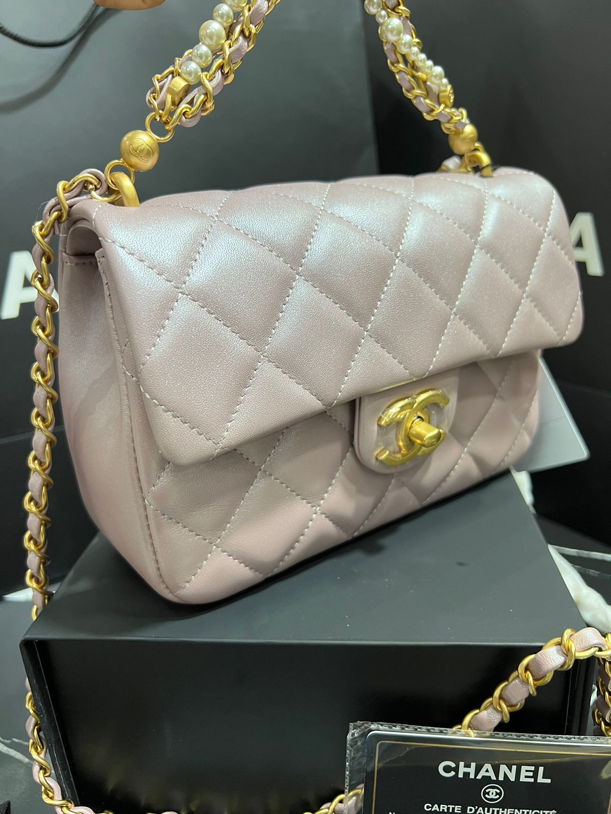 Chanel Edición Especial Brillante Rosa Piel