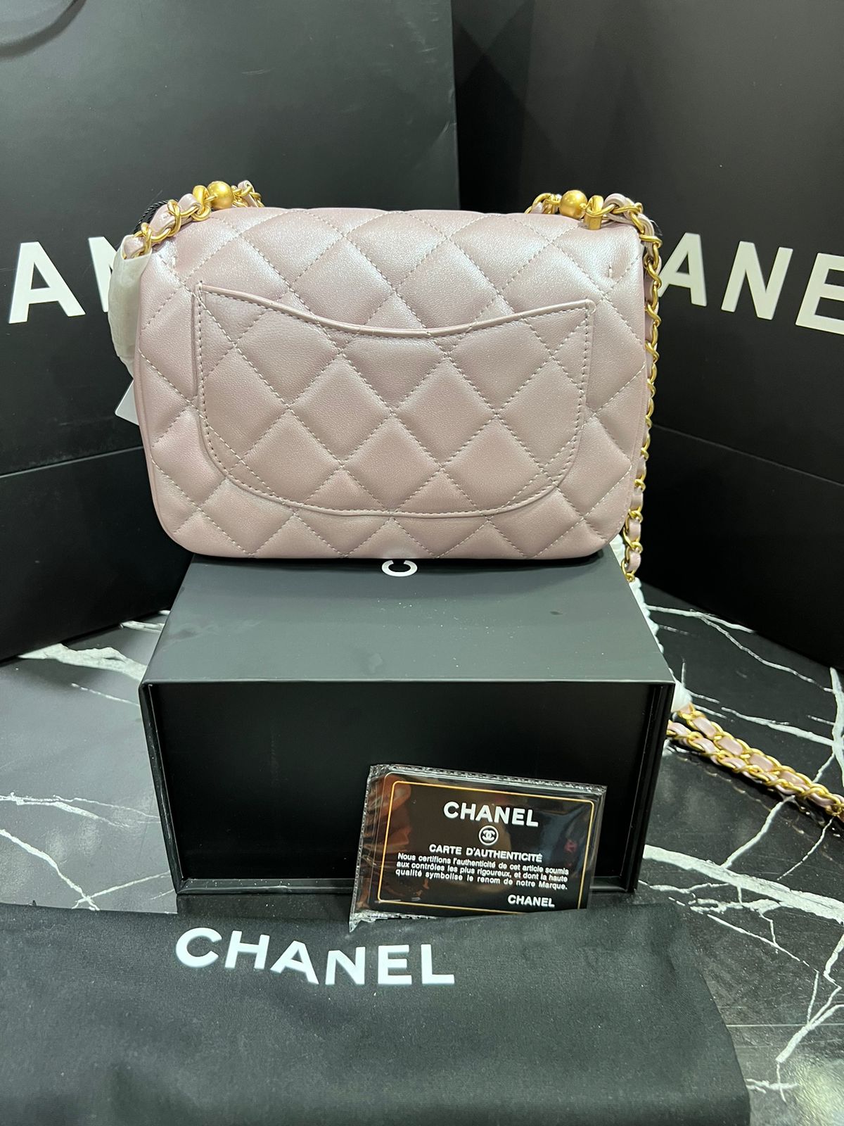 Chanel Edición Especial Brillante Rosa Piel