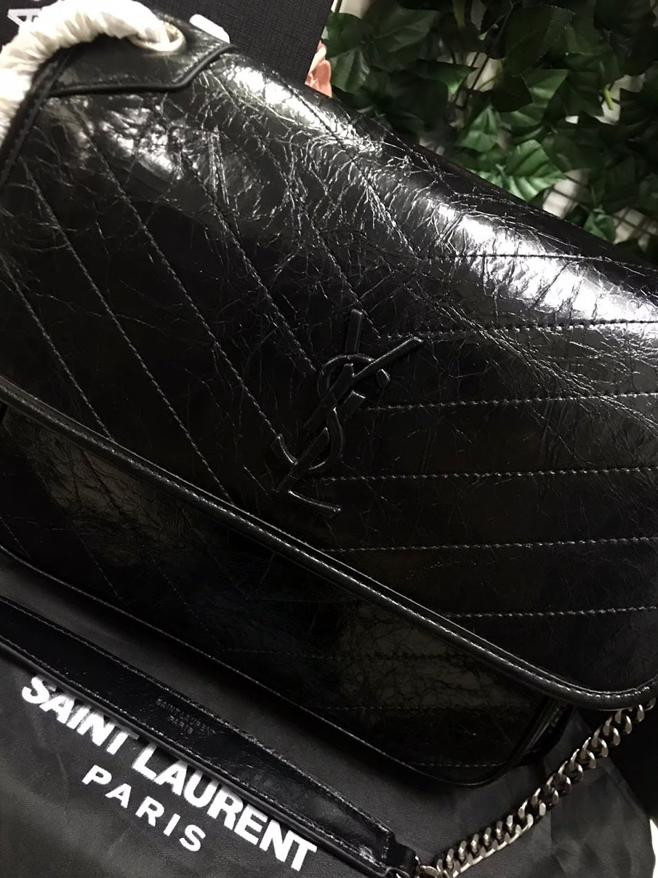 Saint Laurent Negra Piel