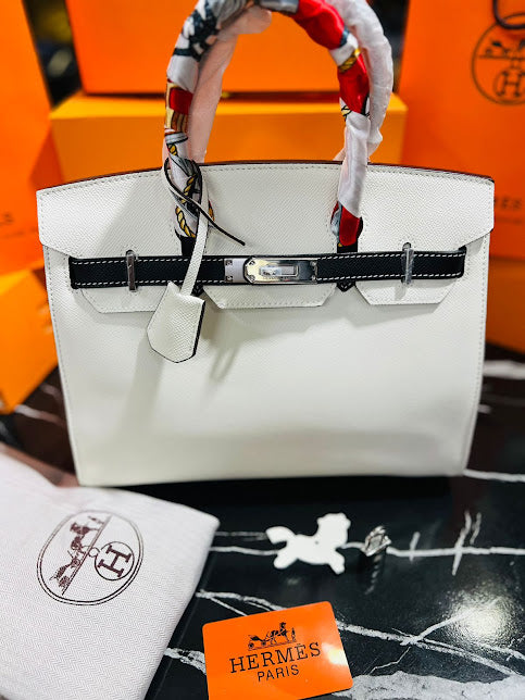 Hermes Birkin Blanco con Asa Negro Piel