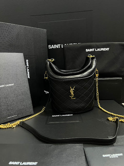 Saint Laurent Negra Piel