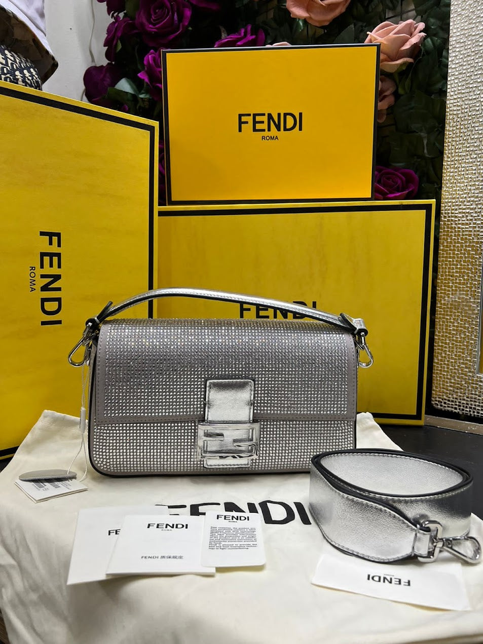 Fendi Plateada Tela