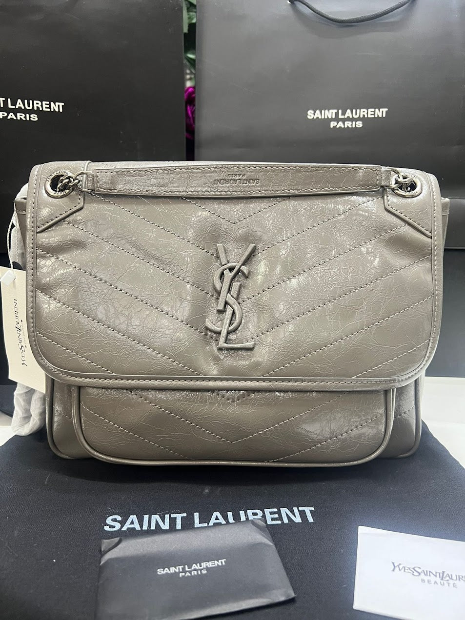 Saint Laurent YSL Gris Piel