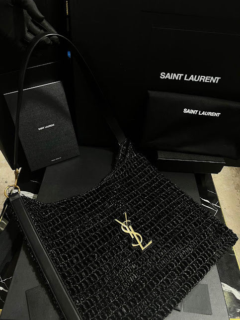 Saint Laurent Negra Bordada