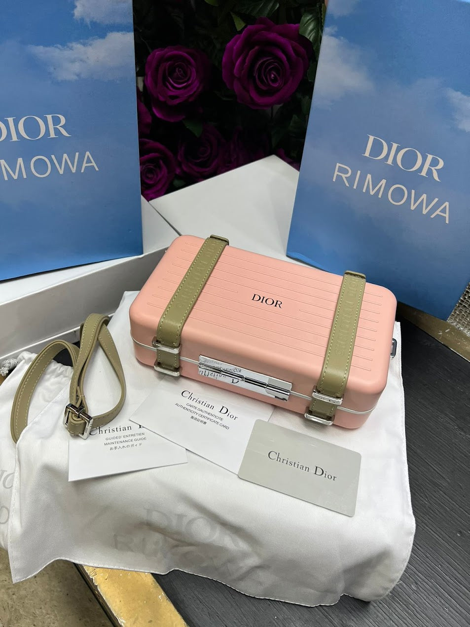 Christian Dior Rimowa Rosa Pequeña