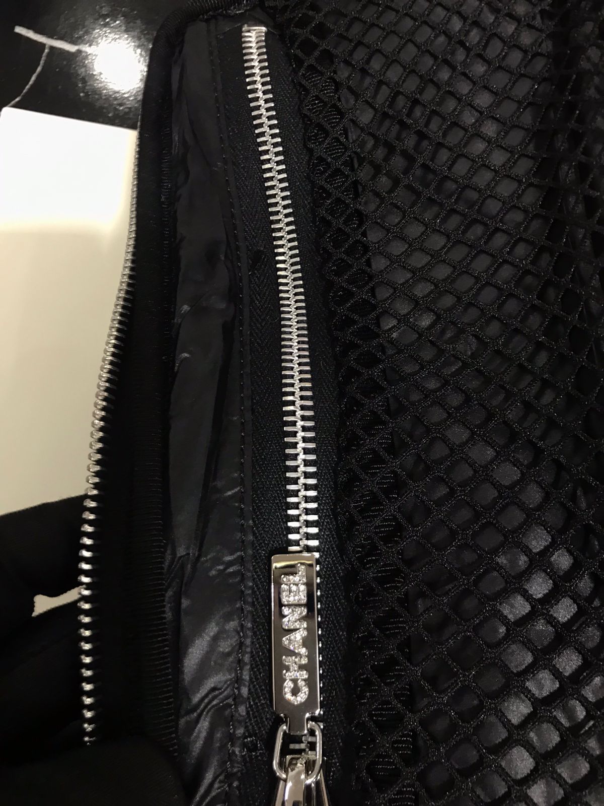 Chanel Edición Especial Negro Piel y Textil con brillitos