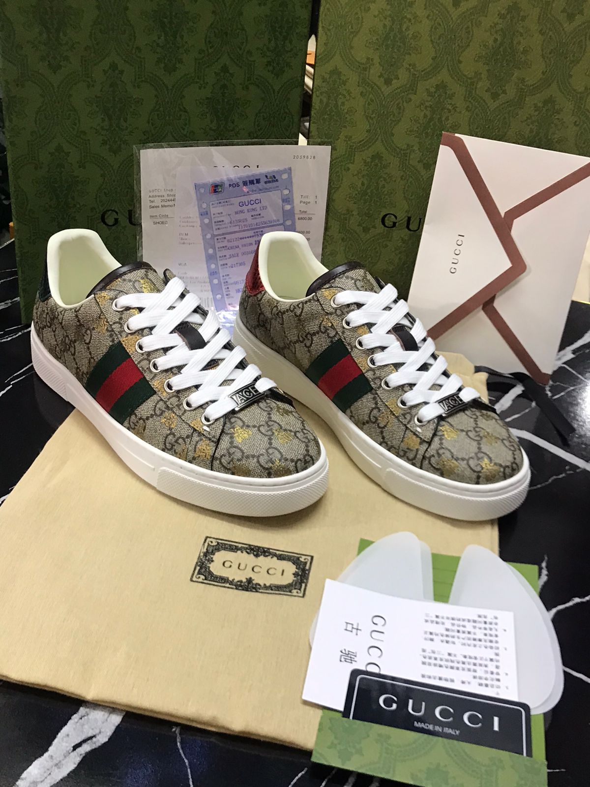 Zapatos Gucci $5750 con cubrepolvo certificado y caja