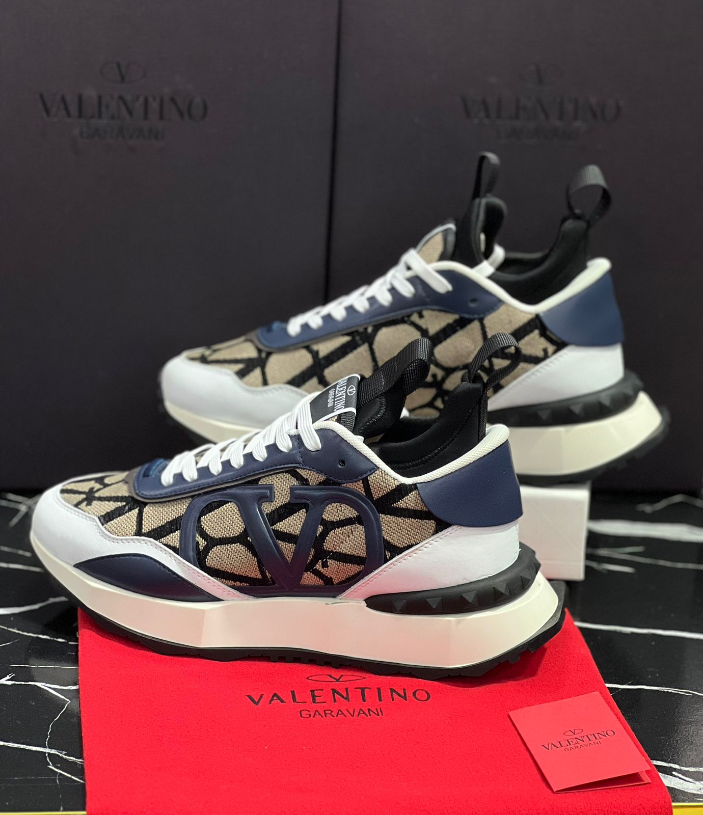 Valentino tenis estilo casual Caballero