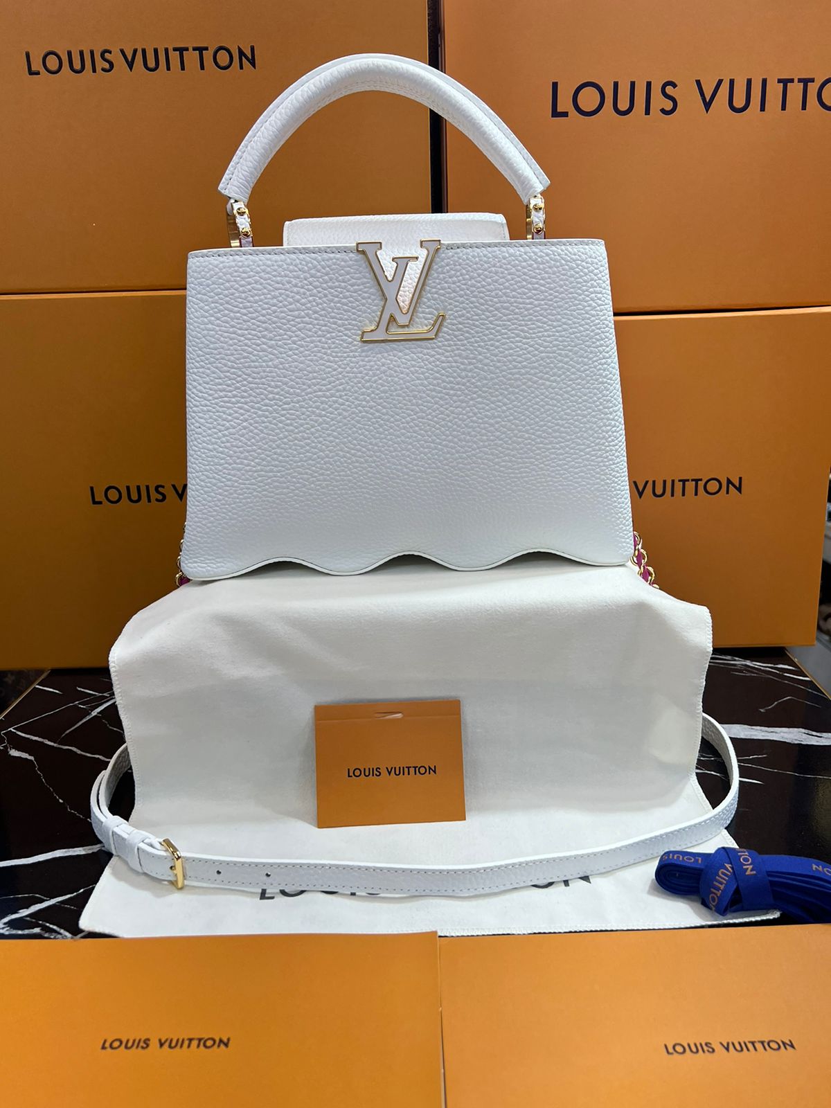 Louis Vuitton Blanca Piel