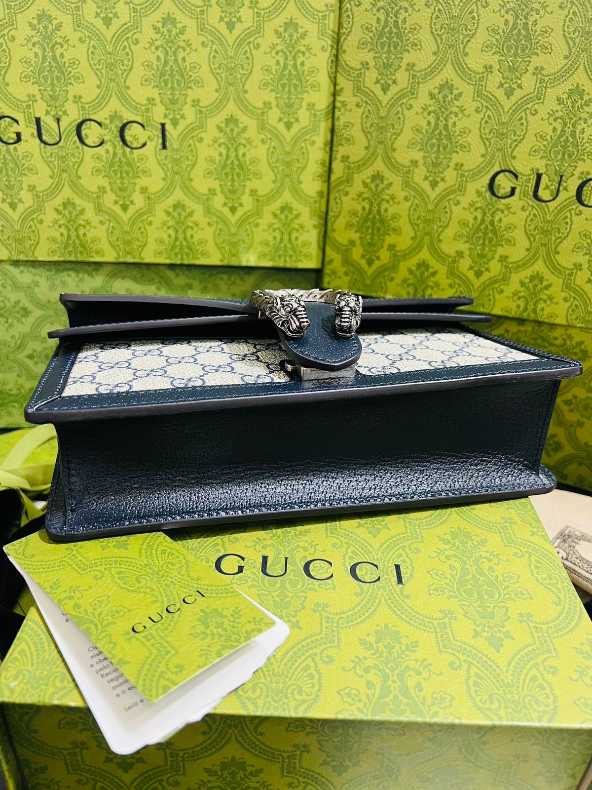 Gucci Negro Piel