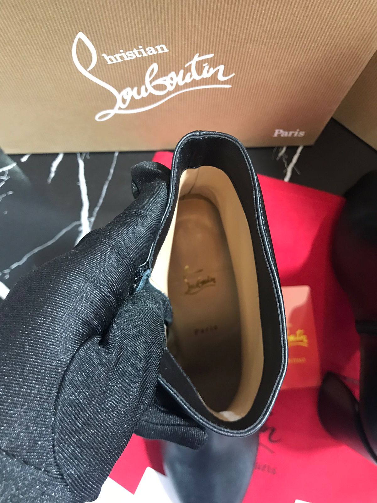 Louboutin botín negros