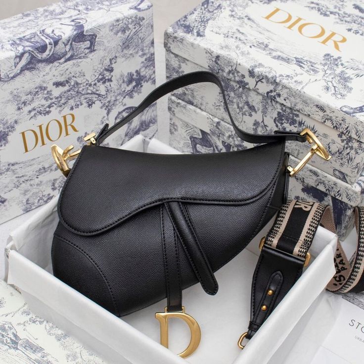 Christian Dior Negra Piel