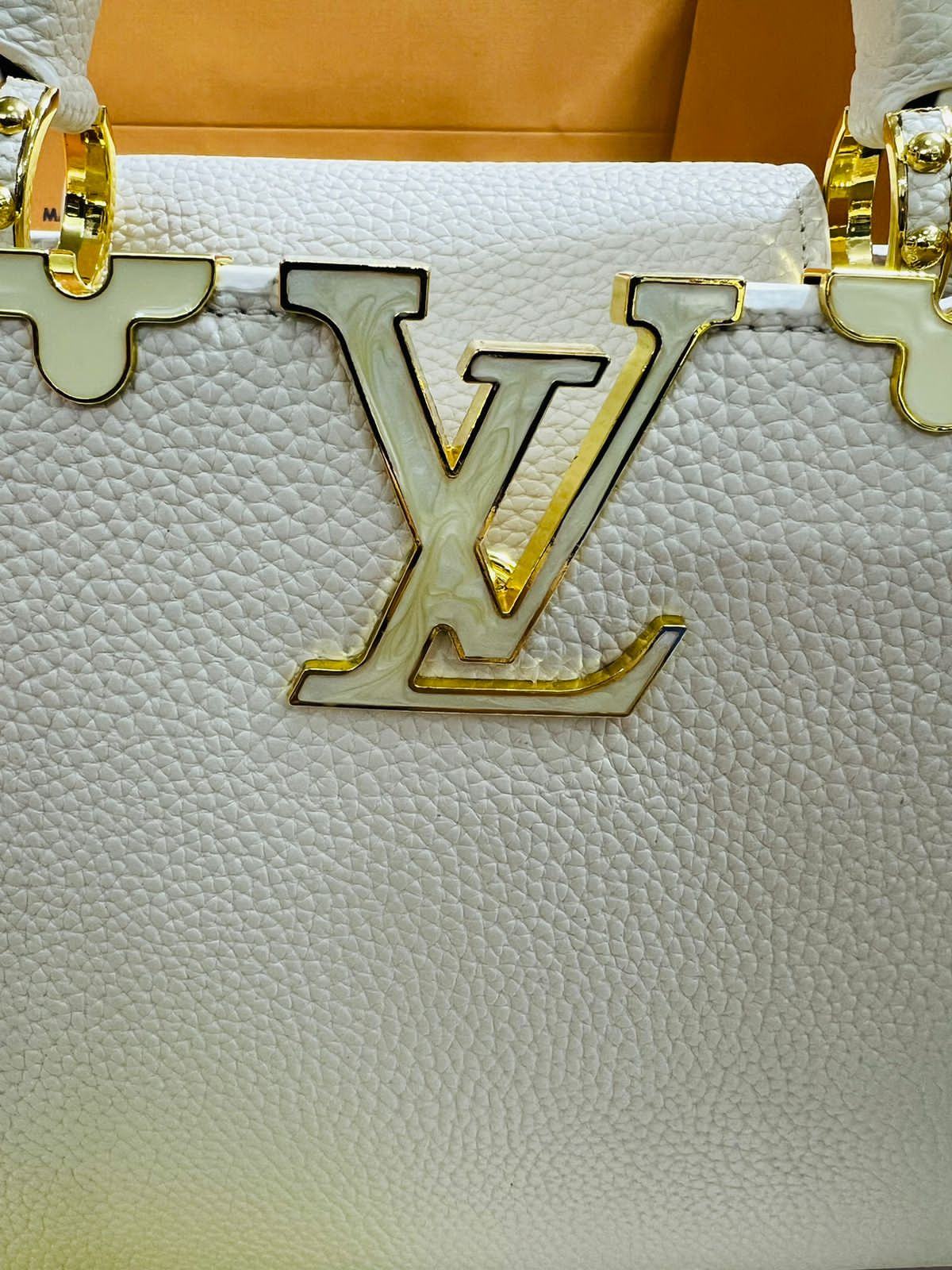 Louis Vuitton Capucine Blanco Piel