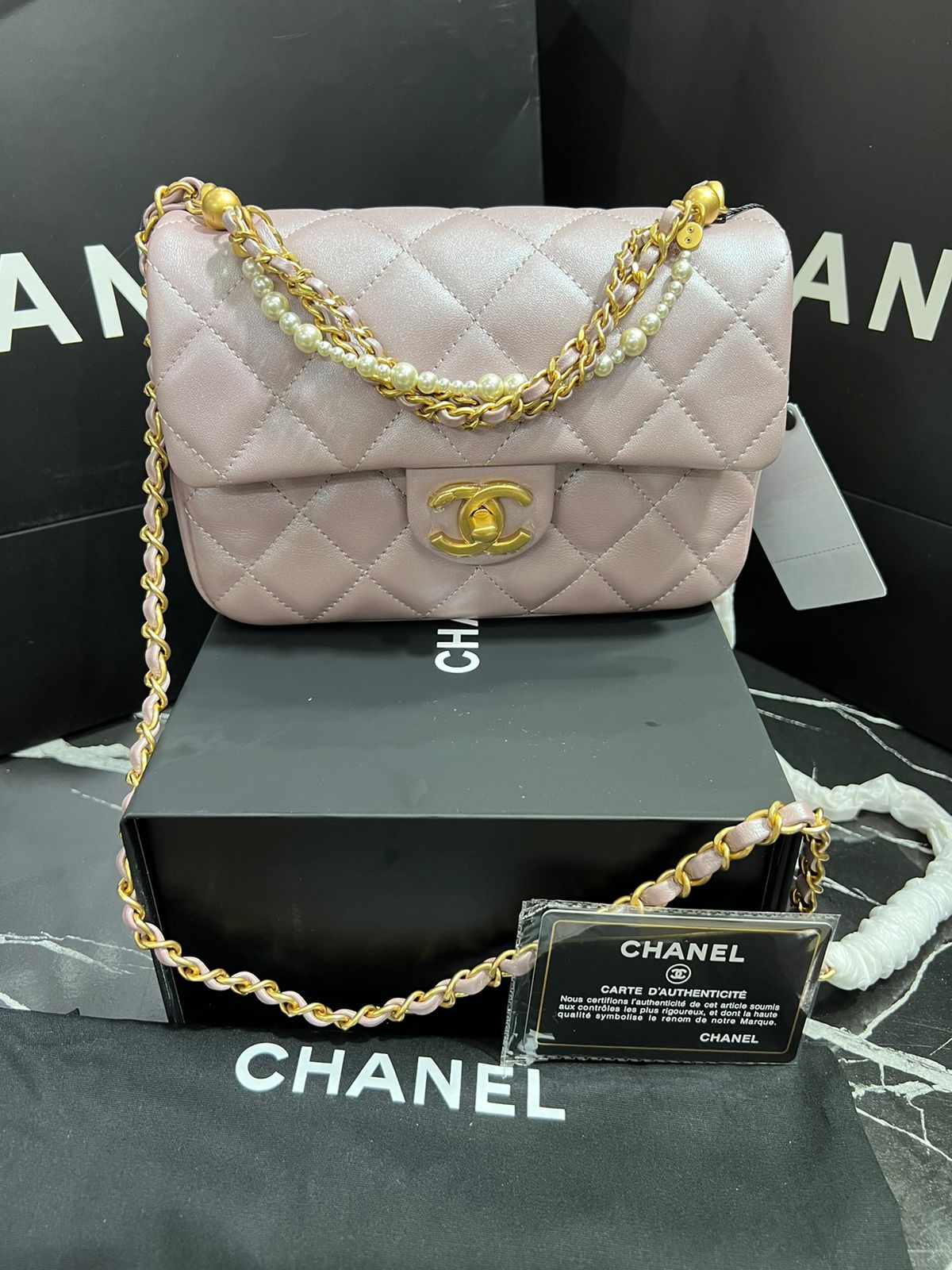 Chanel Edición Especial Brillante Rosa Piel