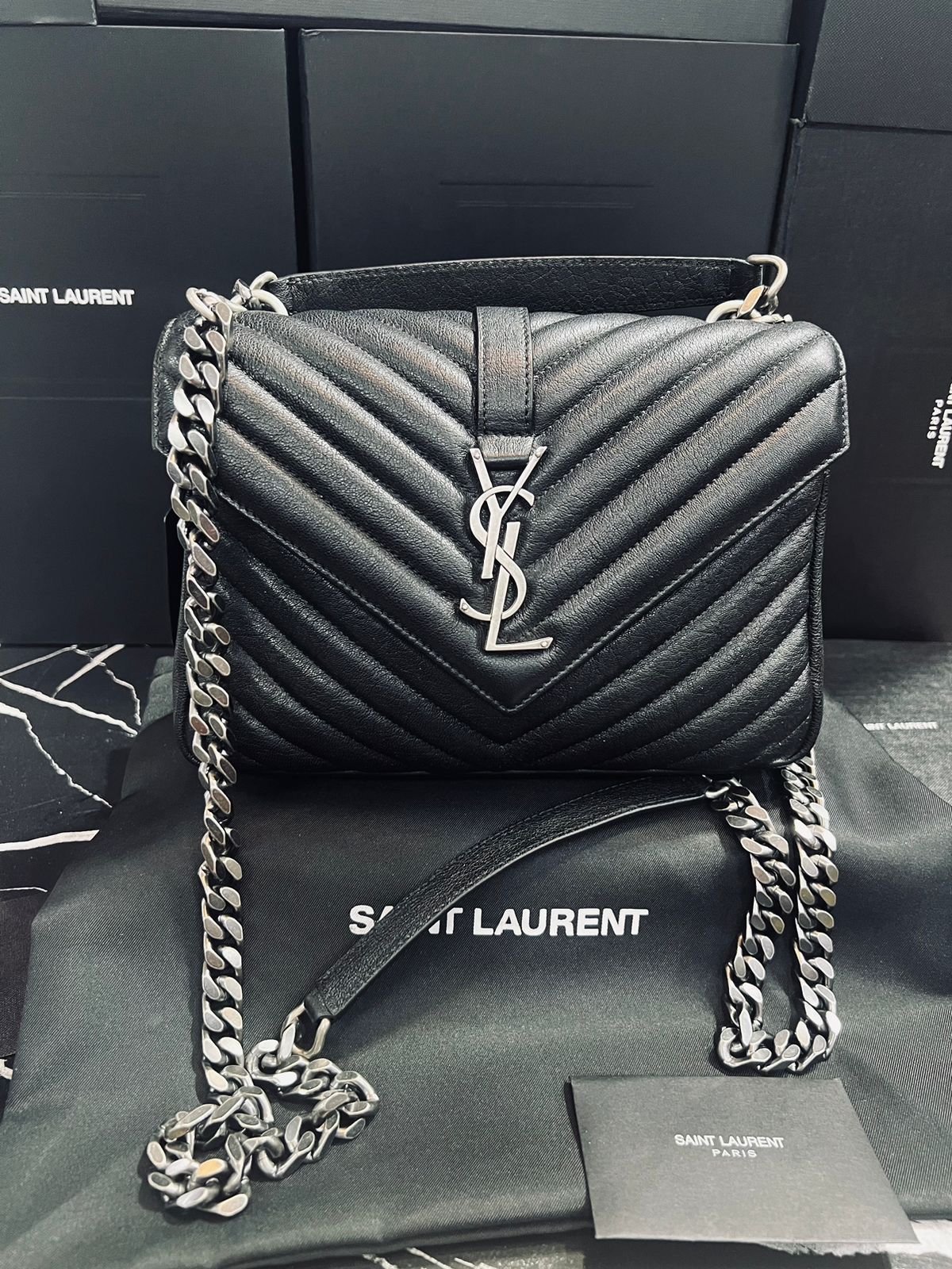 Saint Laurent Negra Piel