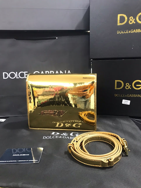 Dolce & Gabbana Dorada Piel