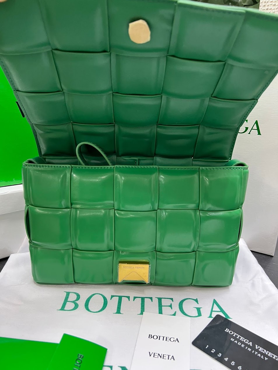 Bottega Verde Piel