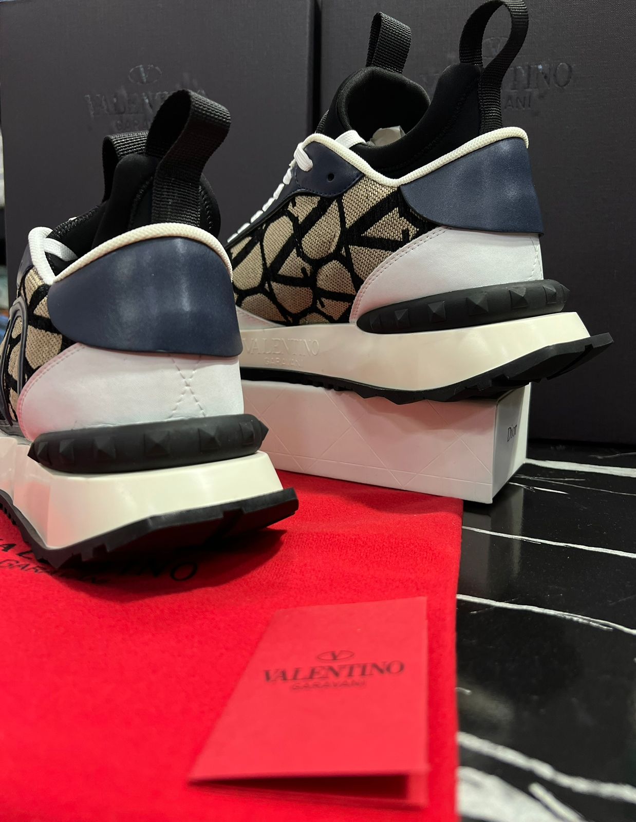 Valentino tenis estilo casual Caballero