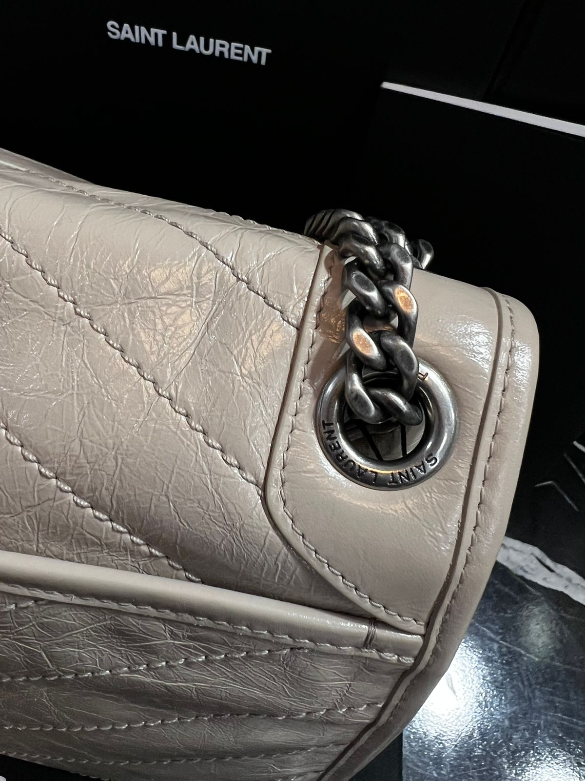 Saint Laurent Niki Nude Piel