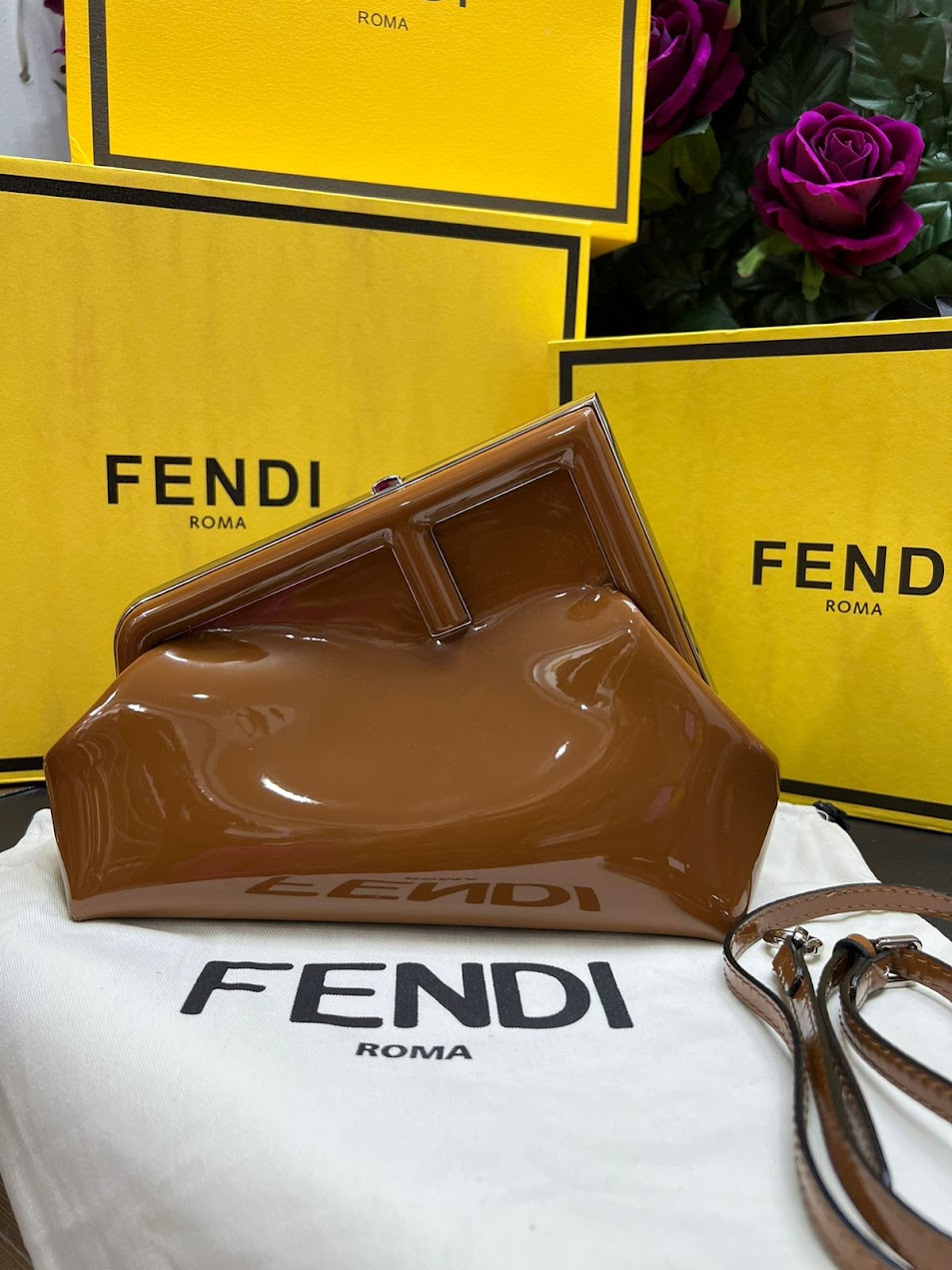 Fendi Cafe Charol y Piel