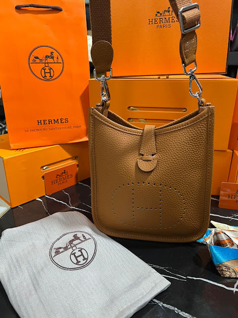 Hermes Café Piel