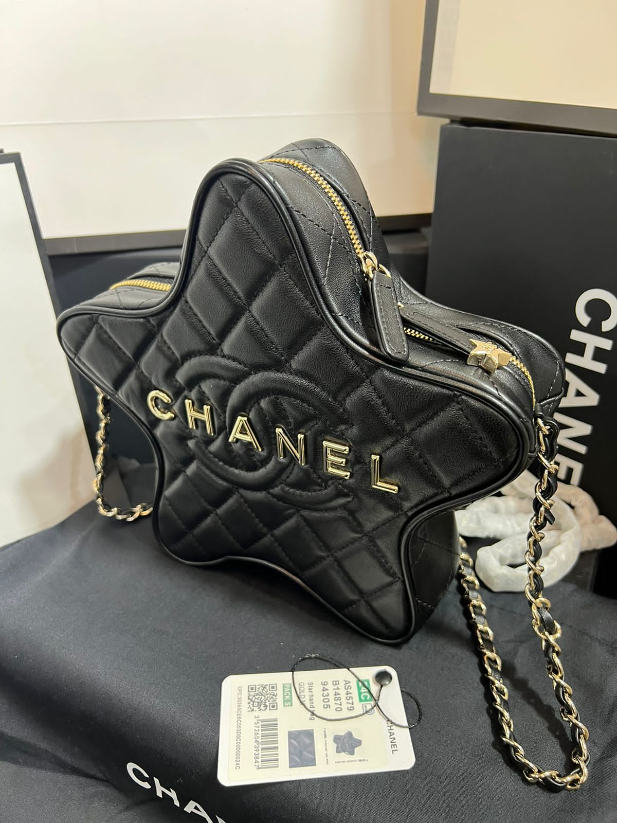 Chanel Estrella Negro Piel