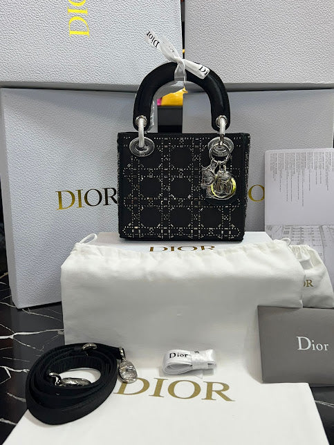 Christian Dior Negro con Cristales Piel