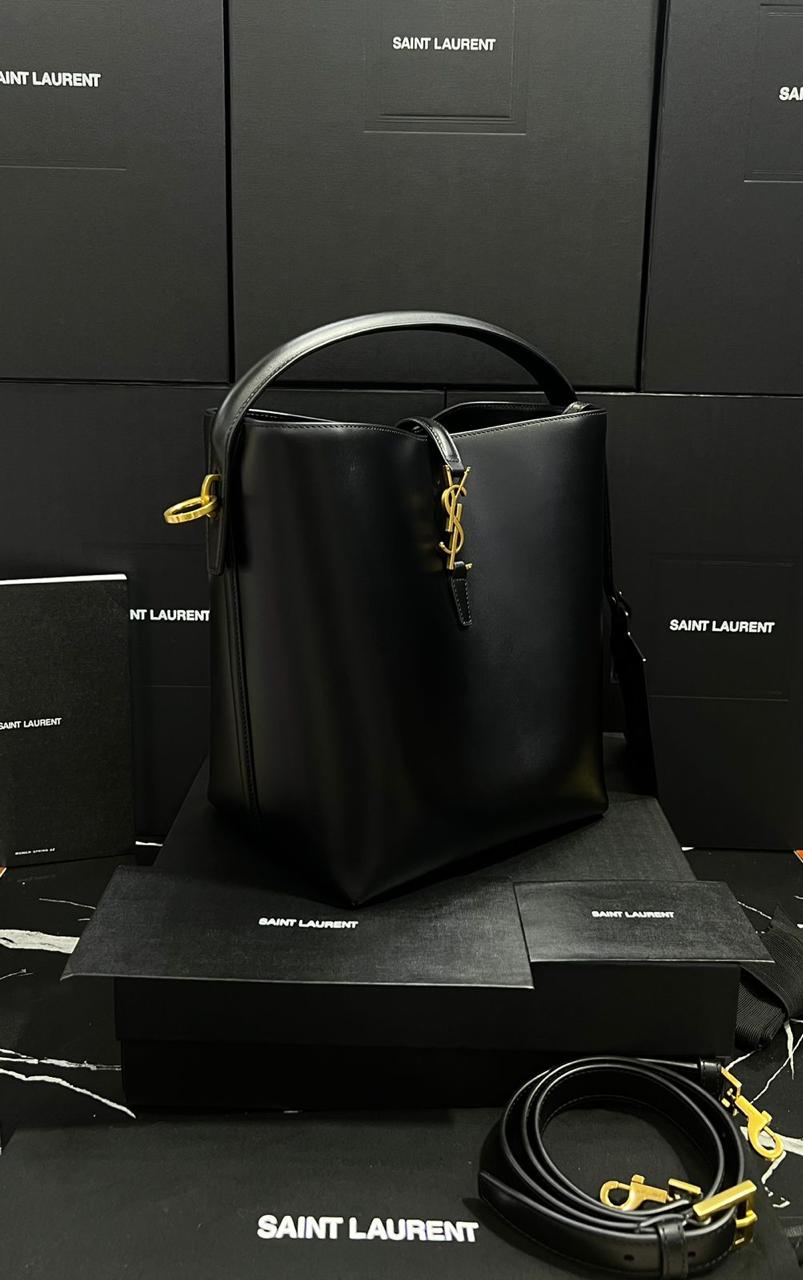 Saint Laurent  bolsa grande G5