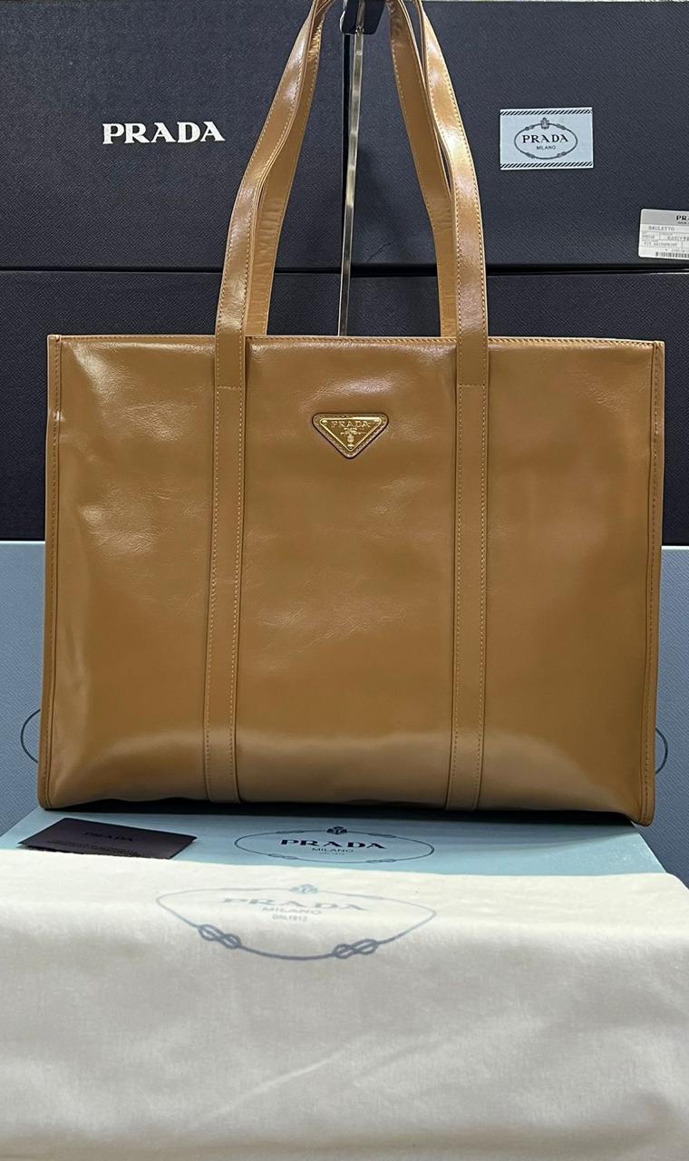 Prada  bolso en piel G5