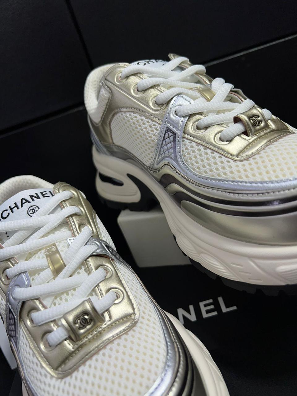 Chanel tenis