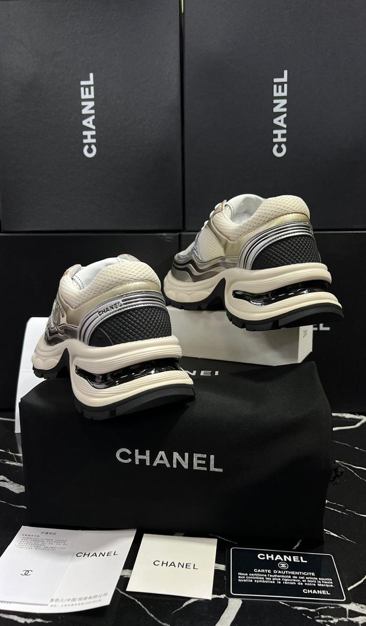 Chanel tenis