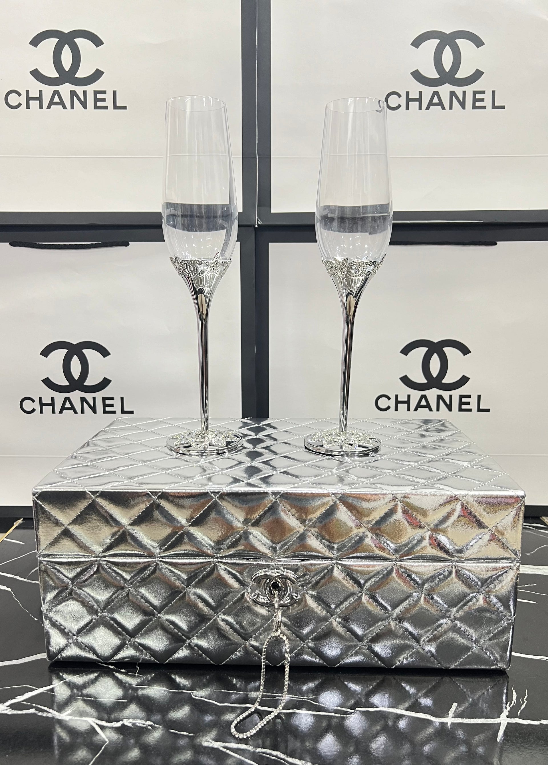 Copas para champagne Chanel