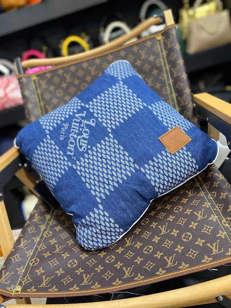 Cojin Louis Vuitton