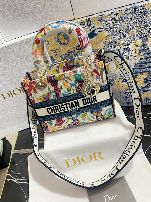 Christian Dior Bordada Patrón Aves Tela