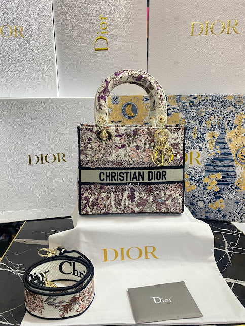 Christian Dior Bordada Patrón Flores Tela