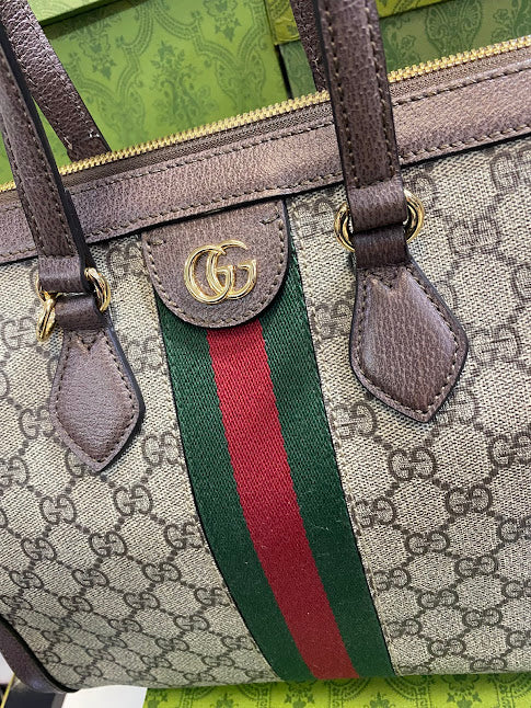 Gucci Café Línea Roja y Verde Piel