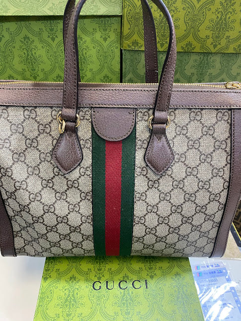 Gucci Café Línea Roja y Verde Piel