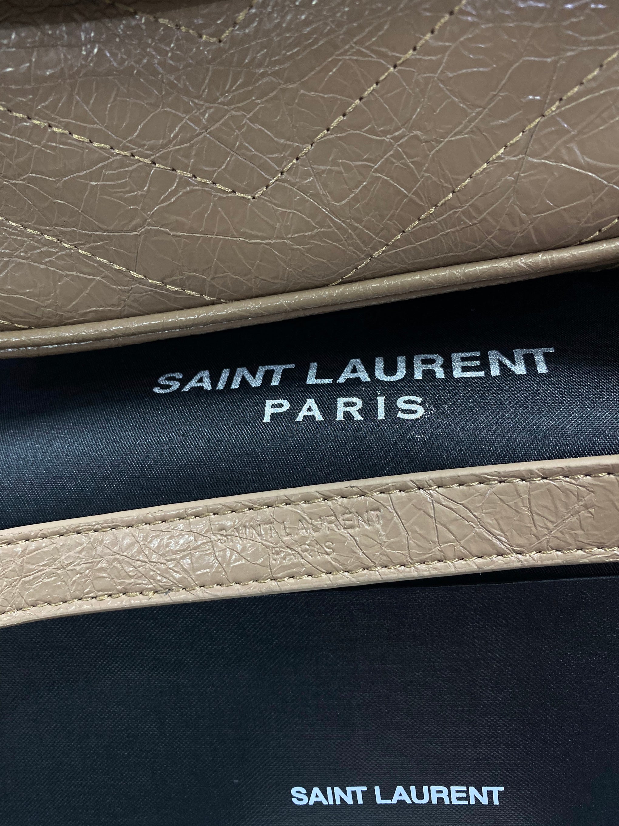 Saint Laurent Café Claro Piel