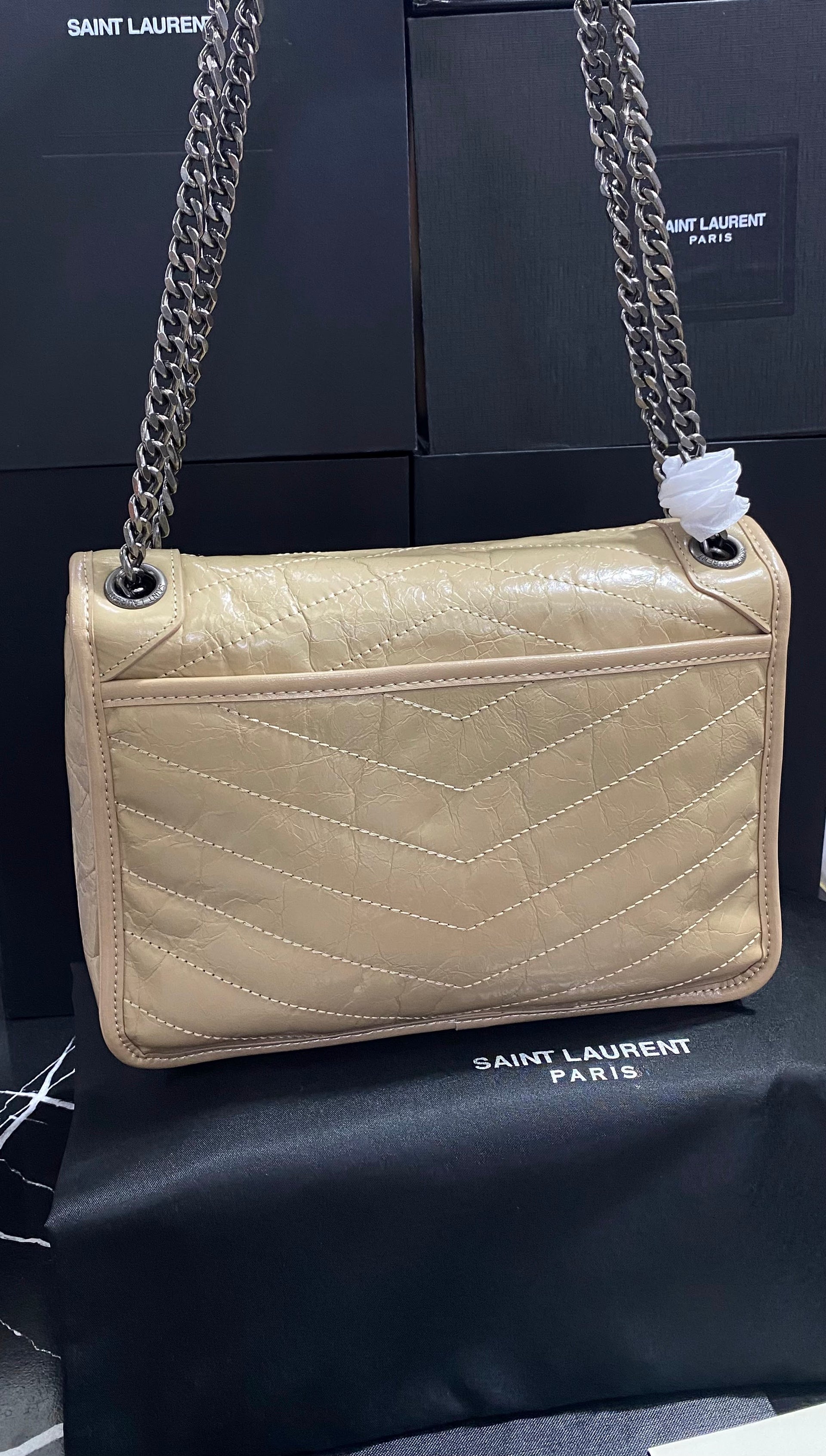 Saint Laurent Beige Piel