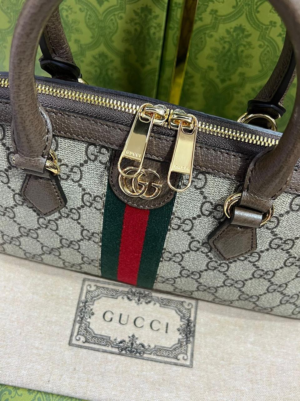 Bolsa Gucci cafe