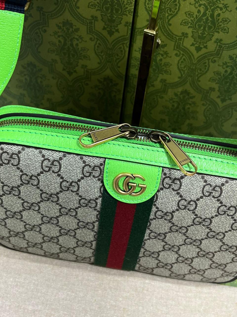 Gucci piel