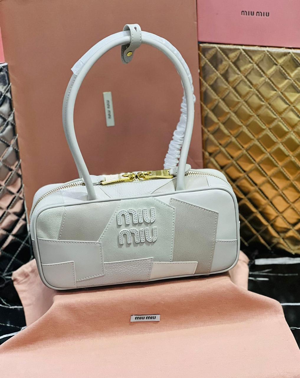 Miu Miu Bolsa Piel