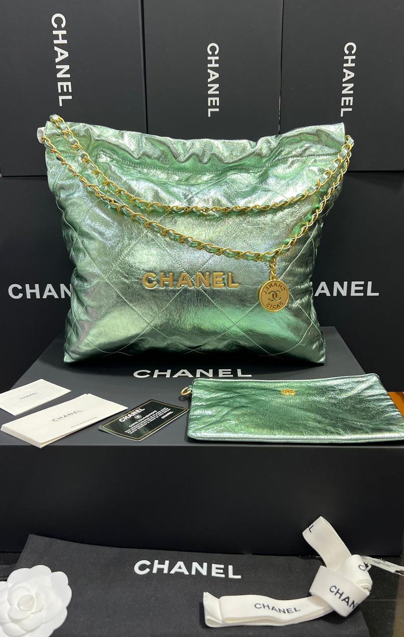 Chanel G5 bolso elegante y sofisticado en piel  de ternera metalizada